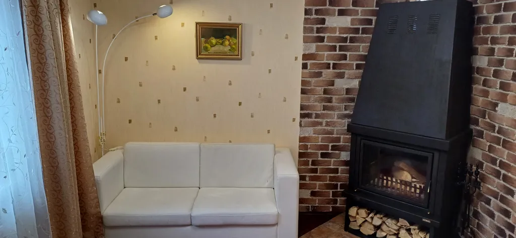 Дом на берегу озера