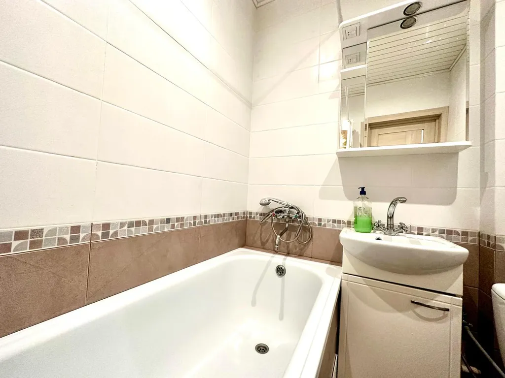 Квартира возле Дворца спорта Олимпийский