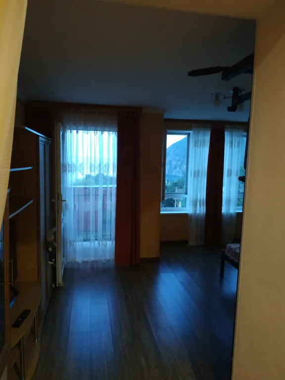 Квартира с красивым видом на море и гору АюДаг