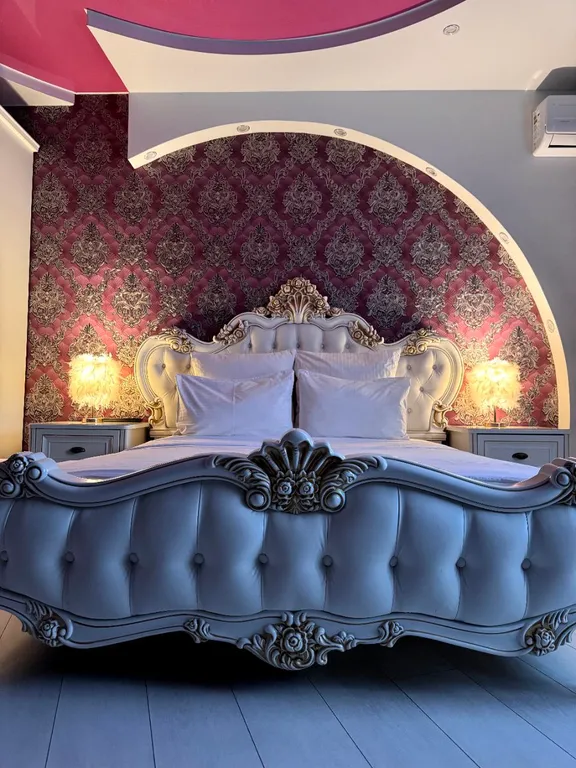 2 комнатная квартира в центре