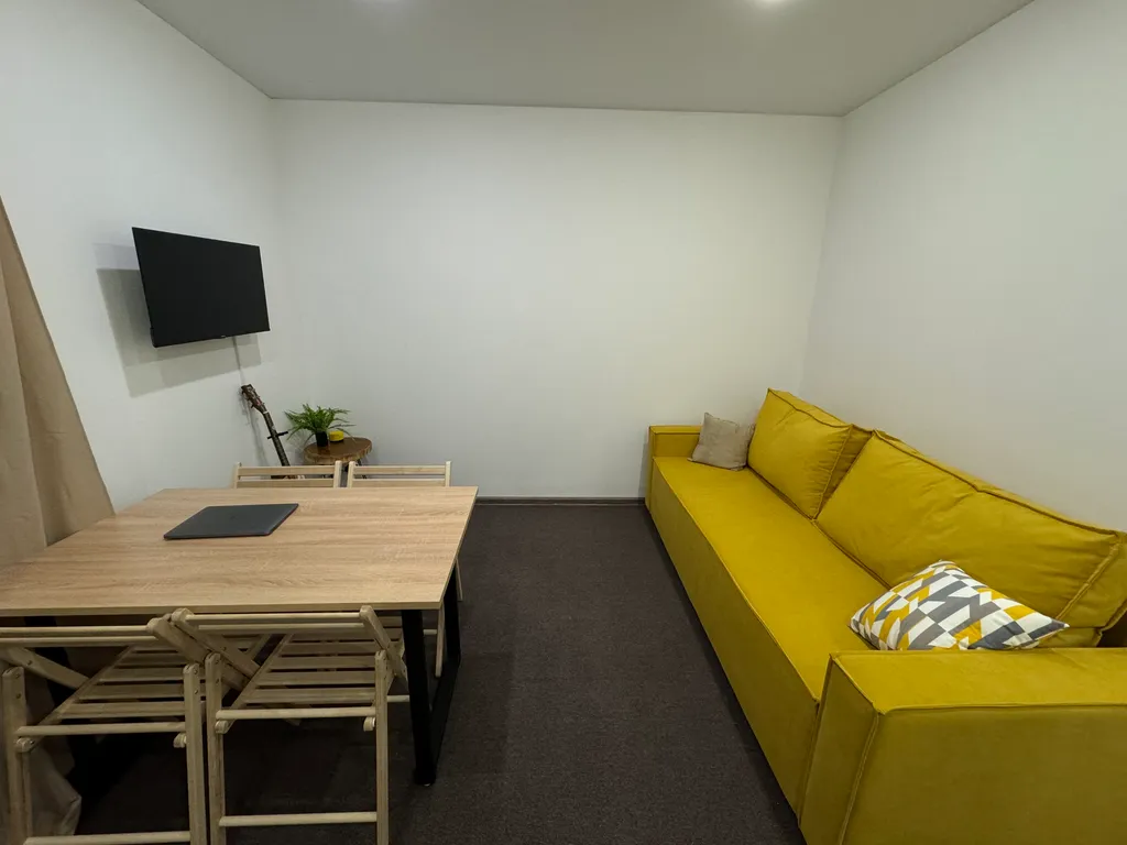 Часть дома с отдельным входом на ГЛЦ Мраткино