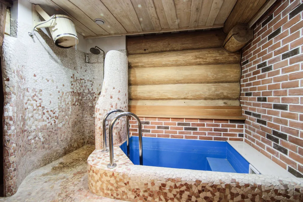 Шале с баней бассейном и видом на озеро