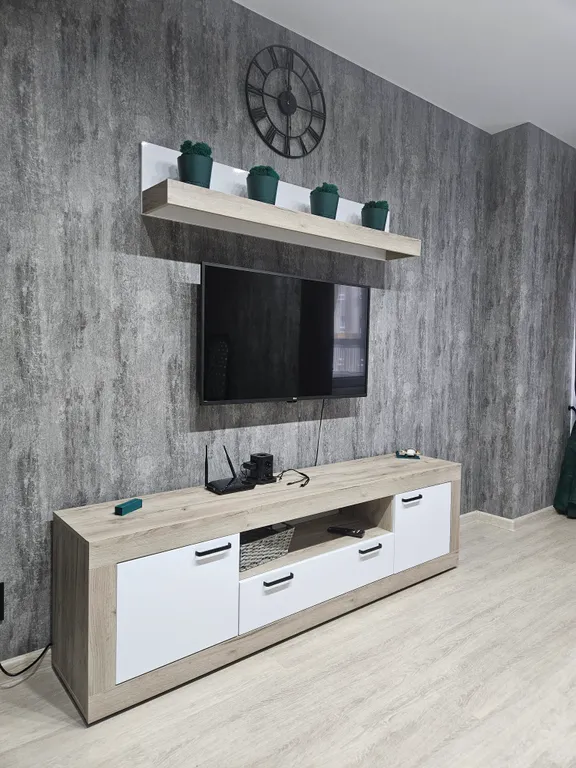 Тихая угловая квартира-студия