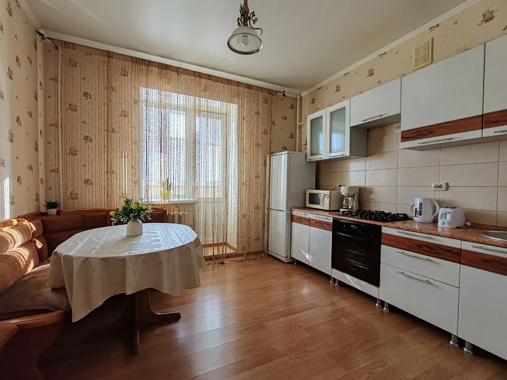 Уютная квартира возле МНТК имени Фёдорова