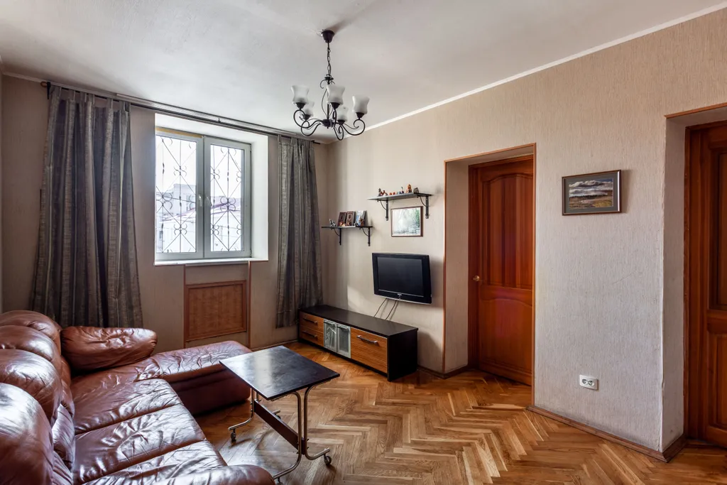 Просторная 3-комнатная квартира на Троицком рядом с Набережной