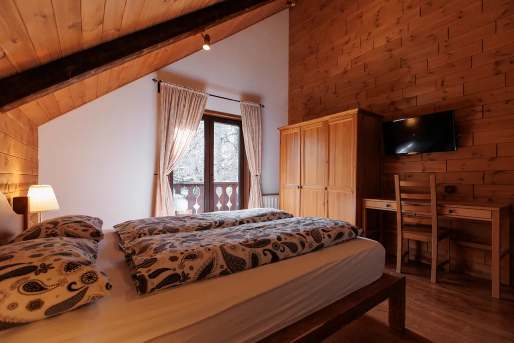 4-комнатный Дом