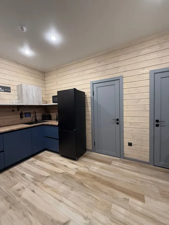 Коттедж для всей компании с видом на лес