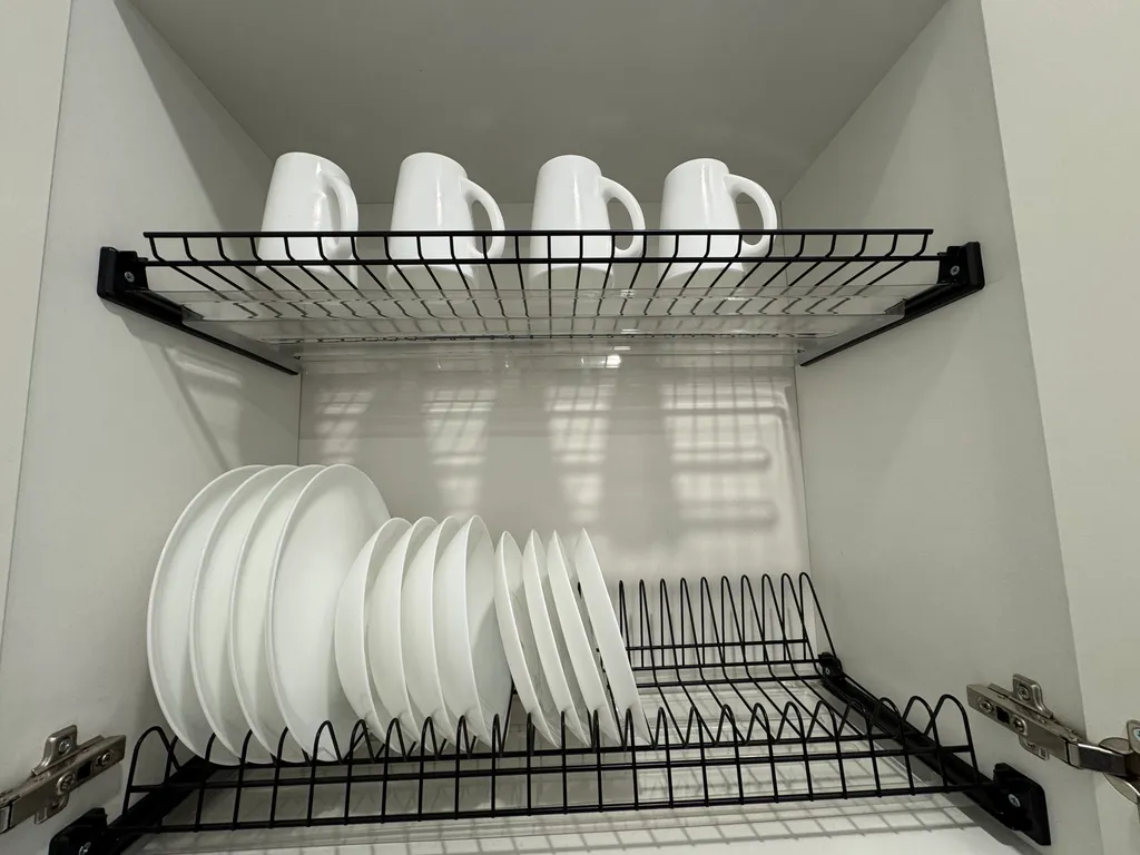 Видовая квартира с дизайнерским ремонтом на берегу реки в белых росах