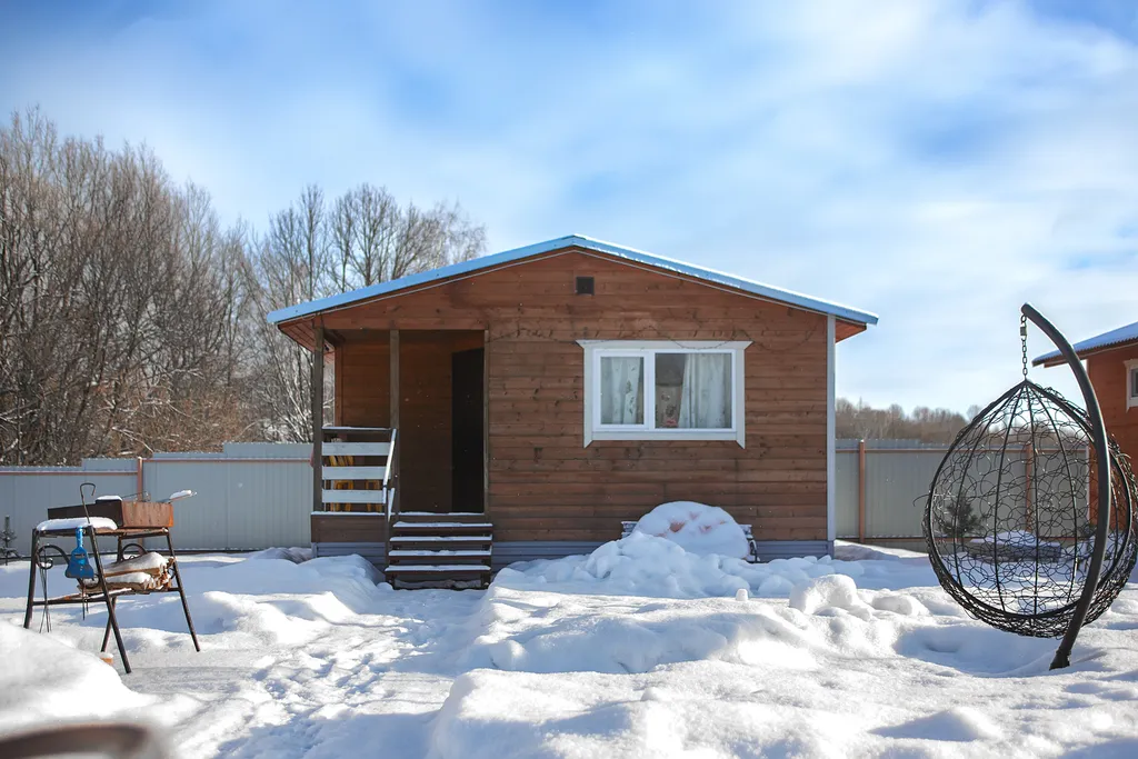 Коттедж Дом на берегу пруда для четырёх человек — аренда посуточно в Тула