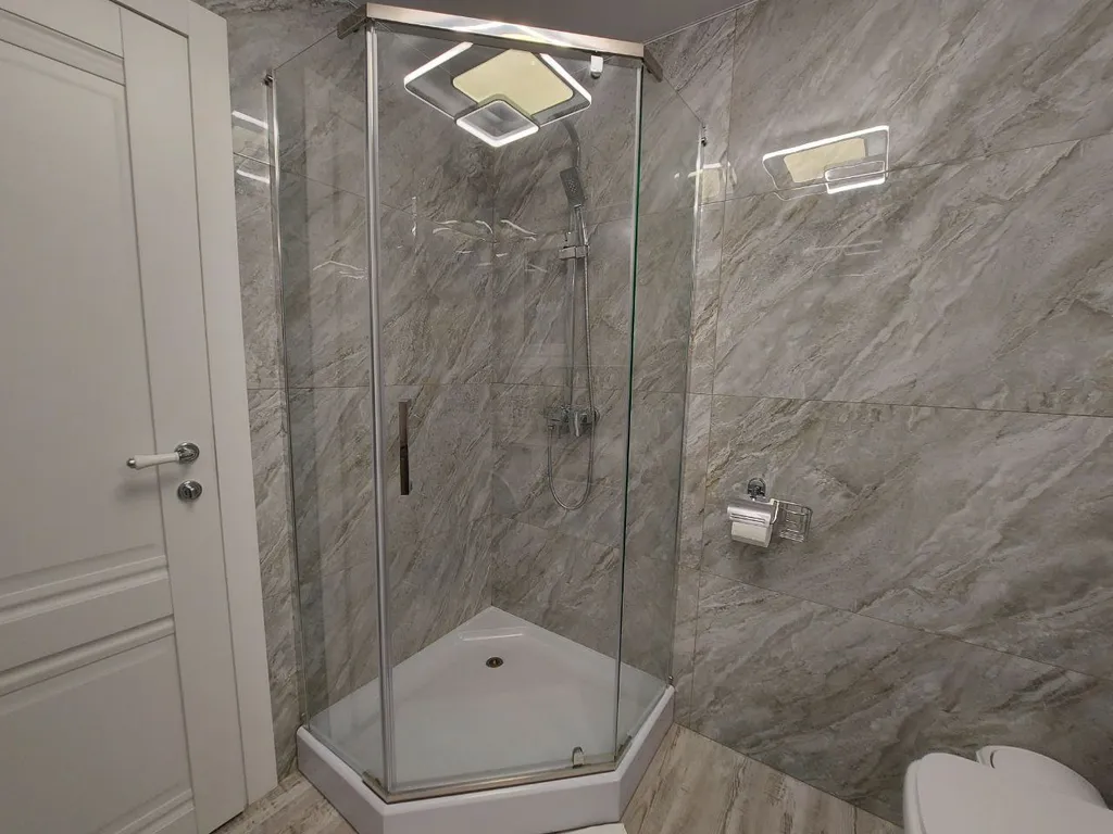 Дом в горах у реки Катунь