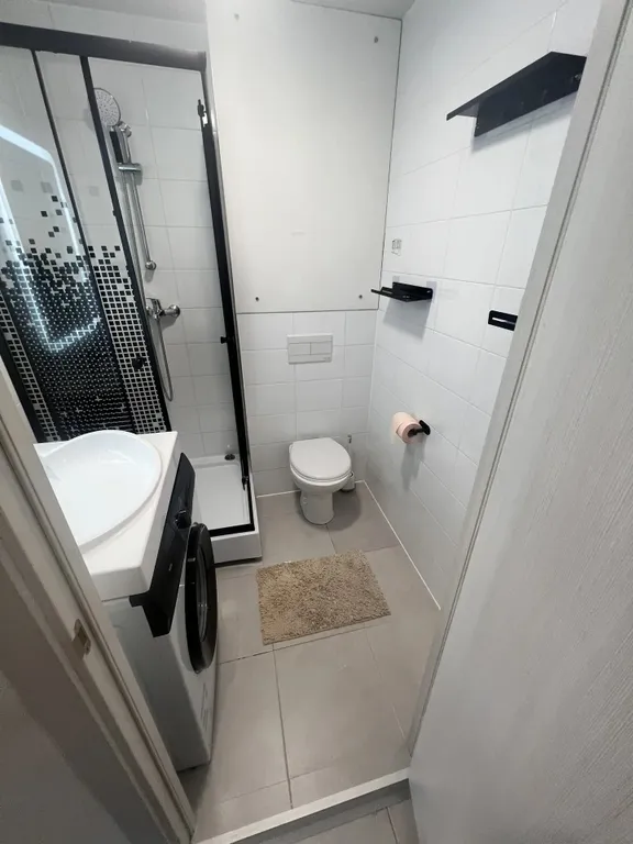 Квартира Квартира Новая студия на Озерной в 5 минутах от метро — Москва