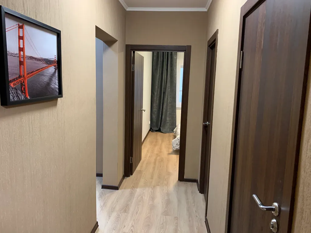 Квартира Большая квартира у метро Лесопарковая — Москва