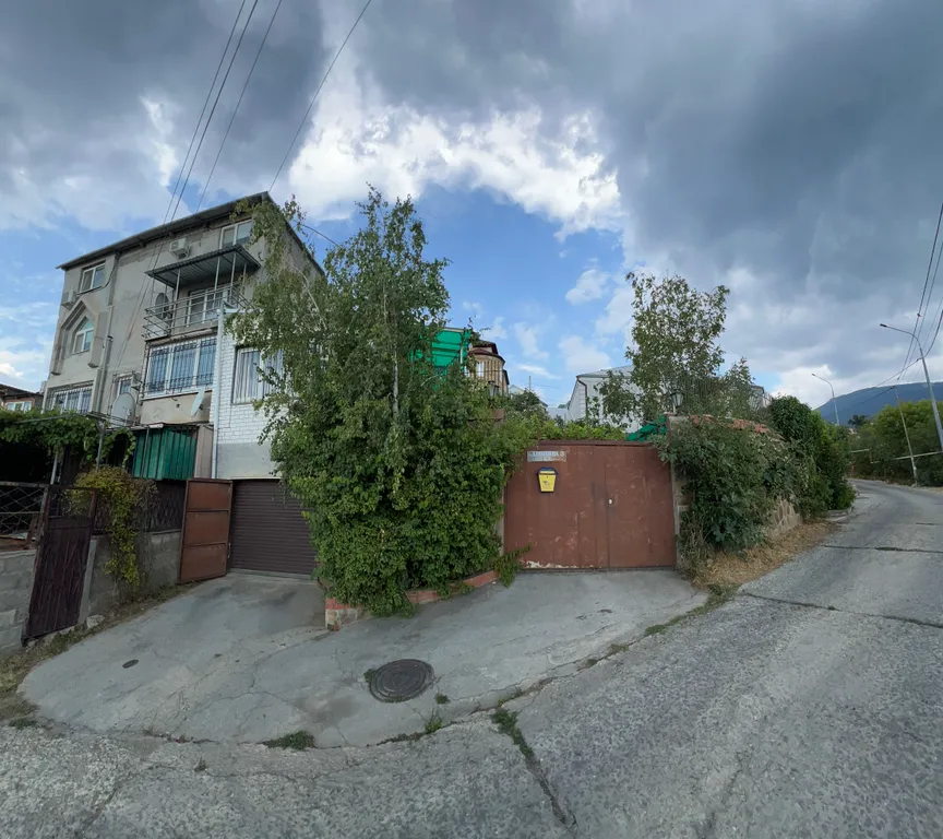 Уютная квартира в тихом районе