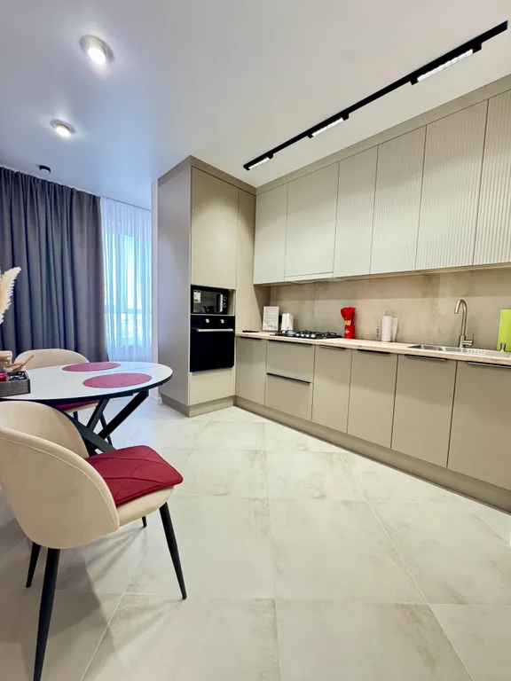 Новая квартира, в шикарном ЖК