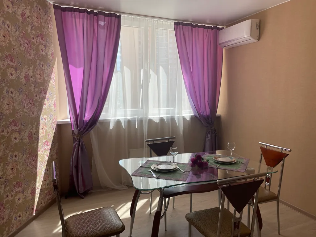 Уютная квартира ЖК Черемушки — аренда посуточно в Саратов