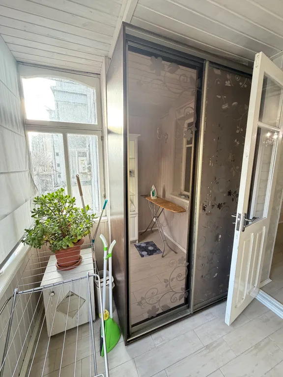 Двухкомнатная квартира в районе жд вокзала