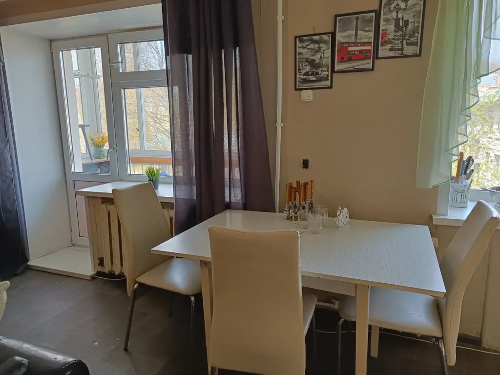 Квартира на набережной