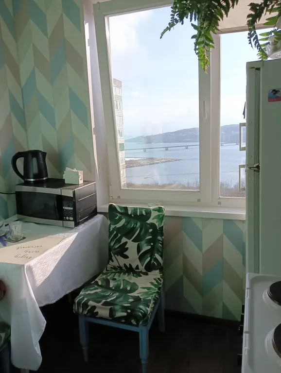 Квартира с видом на залив Баренцева моря и горы