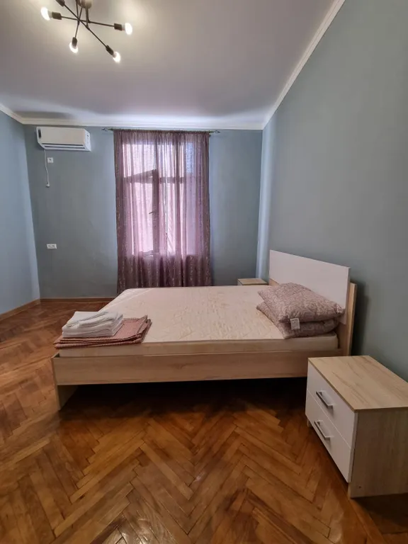 4-комнатный Дом