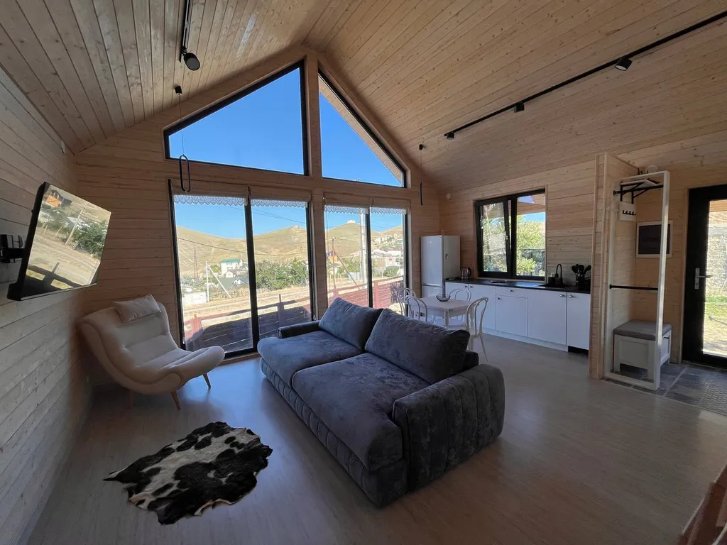 Дом с видом на море