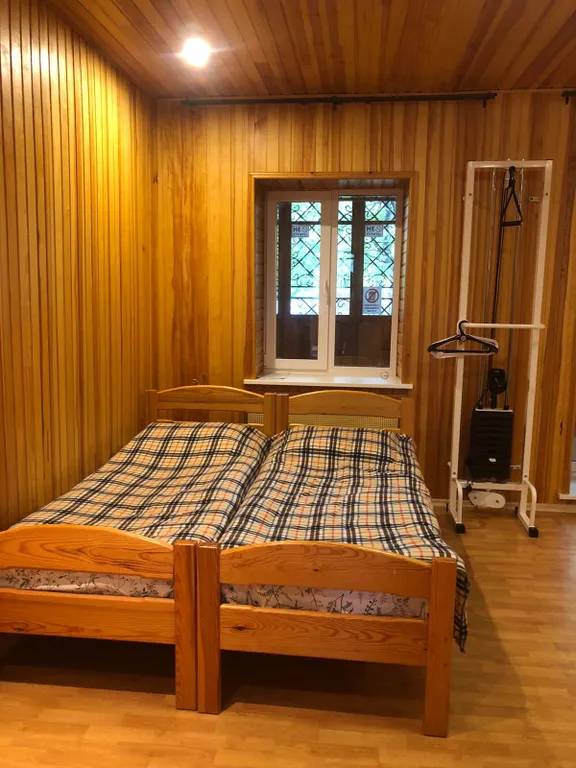 Коттедж на территории базы отдыха Молодёжная у озера Еланчик