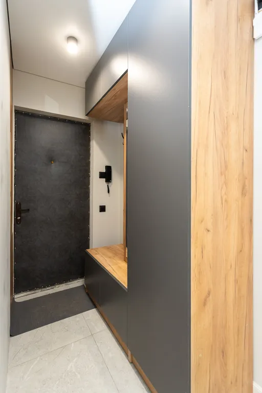 Уютная квартира с двумя балконами в центре рядом с Островом Канта