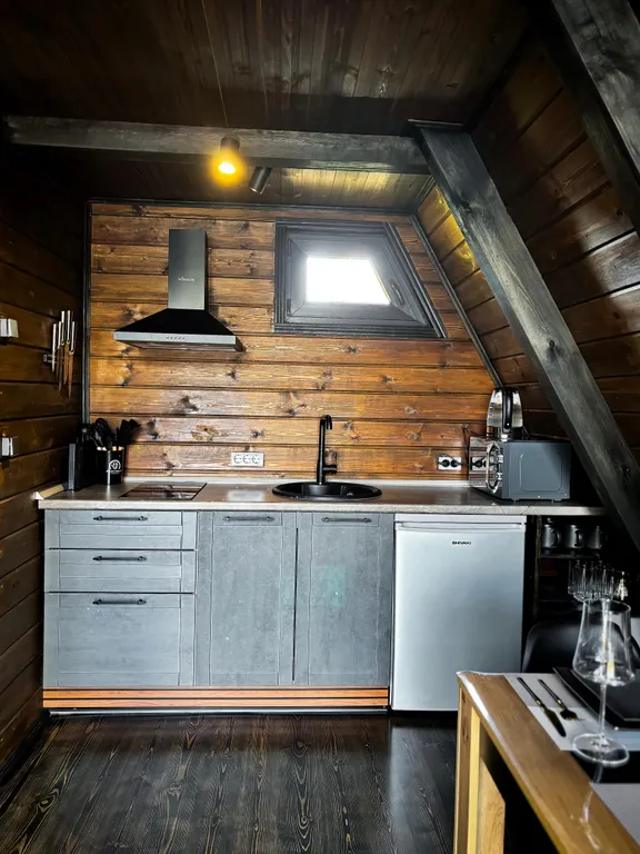 А-фрейм 1 домик на озере