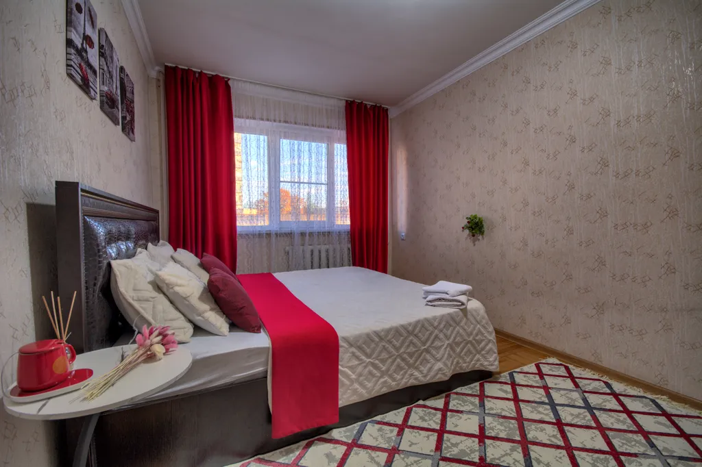 Просторная 2 ком. квартира в центре Нальчика у Атажукинского парка