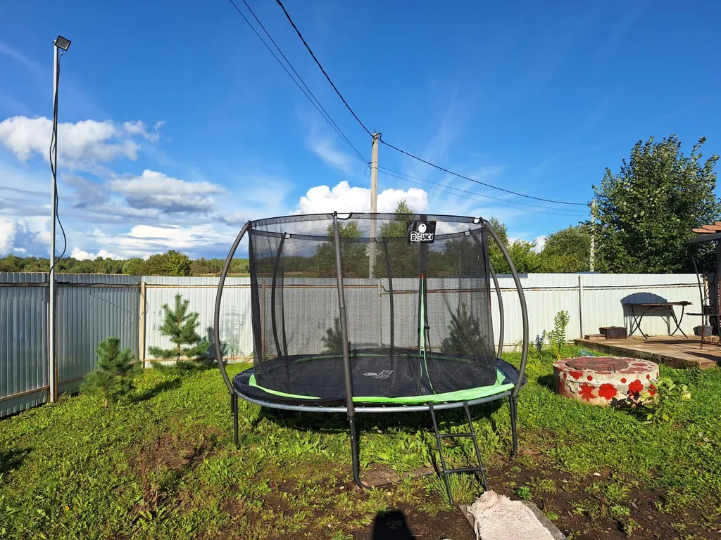 Большой уютный дом