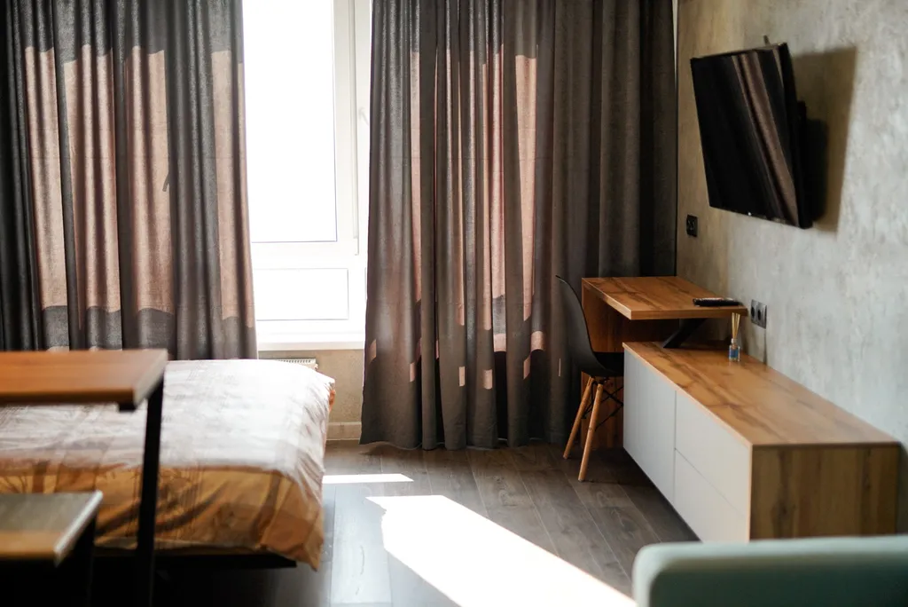 Квартира-студия loft-grey с кондиционером и парковкой