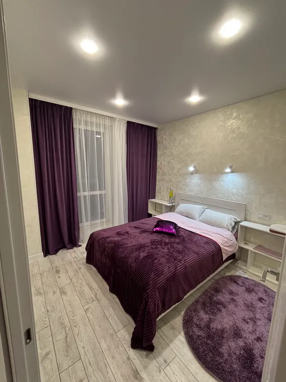 Новая 2-комнатная квартира с кондиционером в новом доме