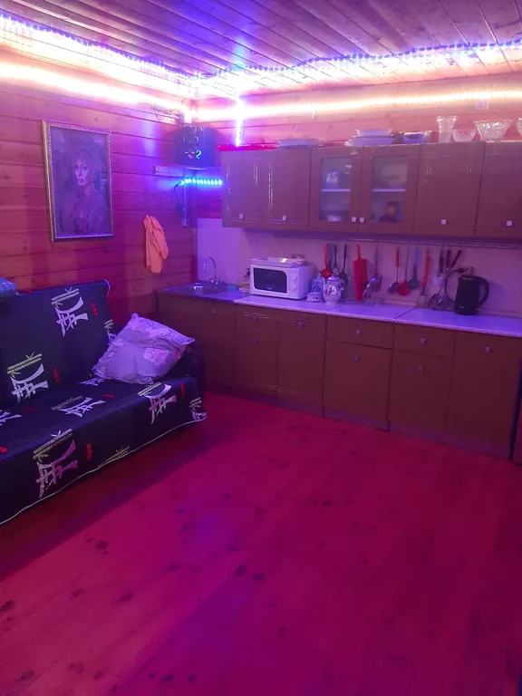 Дом на участке 10 соток