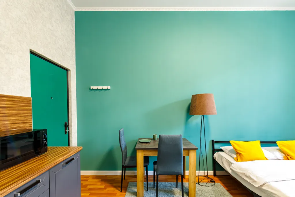 Квартира Квартира Студия с видом на Сенную площадь в 1 минуте от метро — Санкт-Петербург