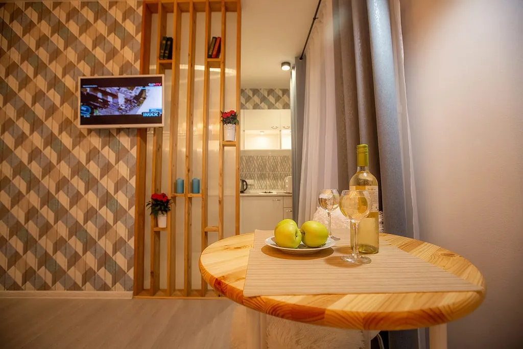 Студия в центре Дзержинского района