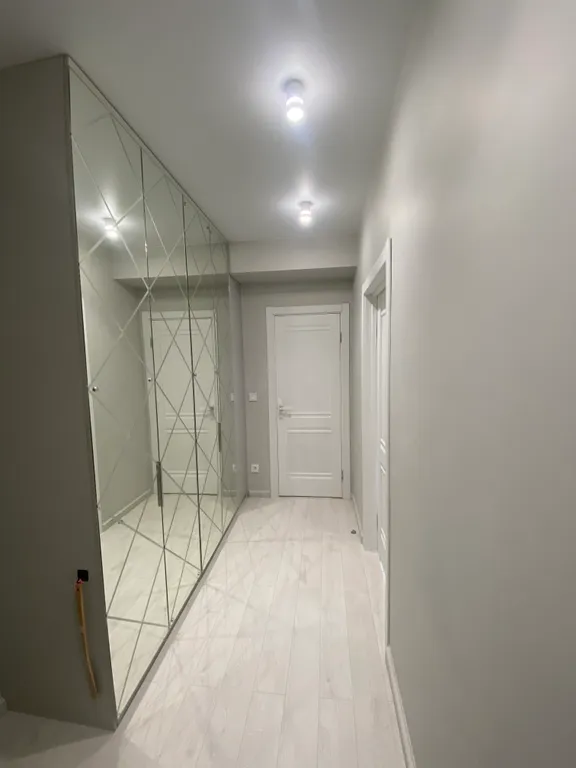 Rose Town возле Сити Молла