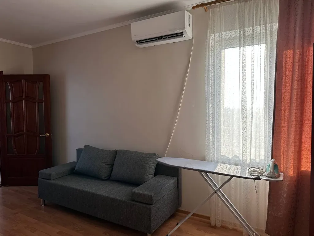 Уютная солнечная квартира