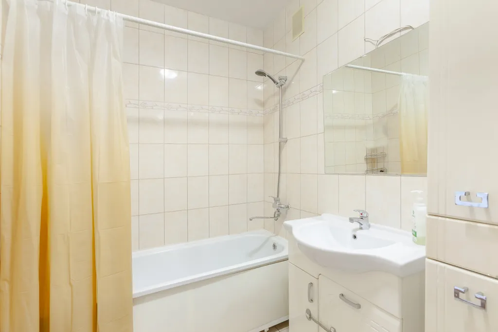 Квартира 2-х комнатная квартира с красивым видом на волгу — Самара