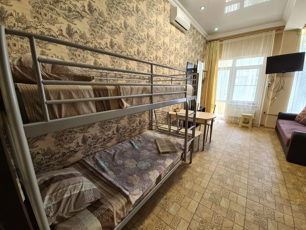 Квартира Квартира с отдельной спальней и индивидуальным входом — Адлер