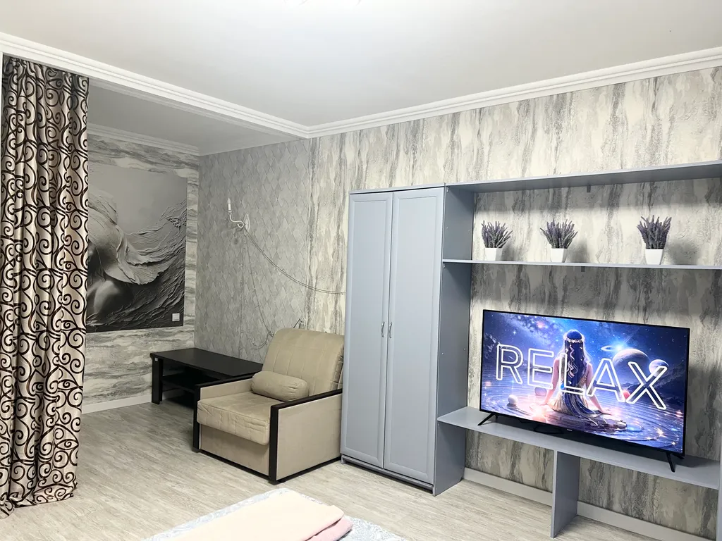 Чистая квартира с хорошим ремонтом