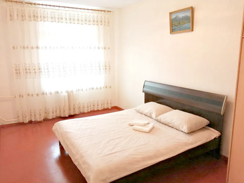 Квартира 3-ком квартира, К. Маркса, Ц. Рынок, до 7 чел — Иркутск