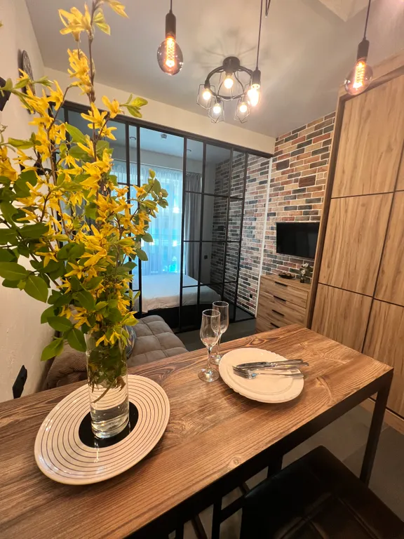 Квартира Семейная студия "Мокко" с видом на море — аренда посуточно в Ялта