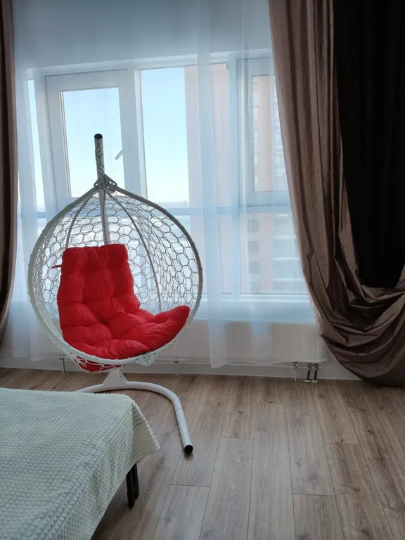 Видовая студия с дизайнерским ремонтом