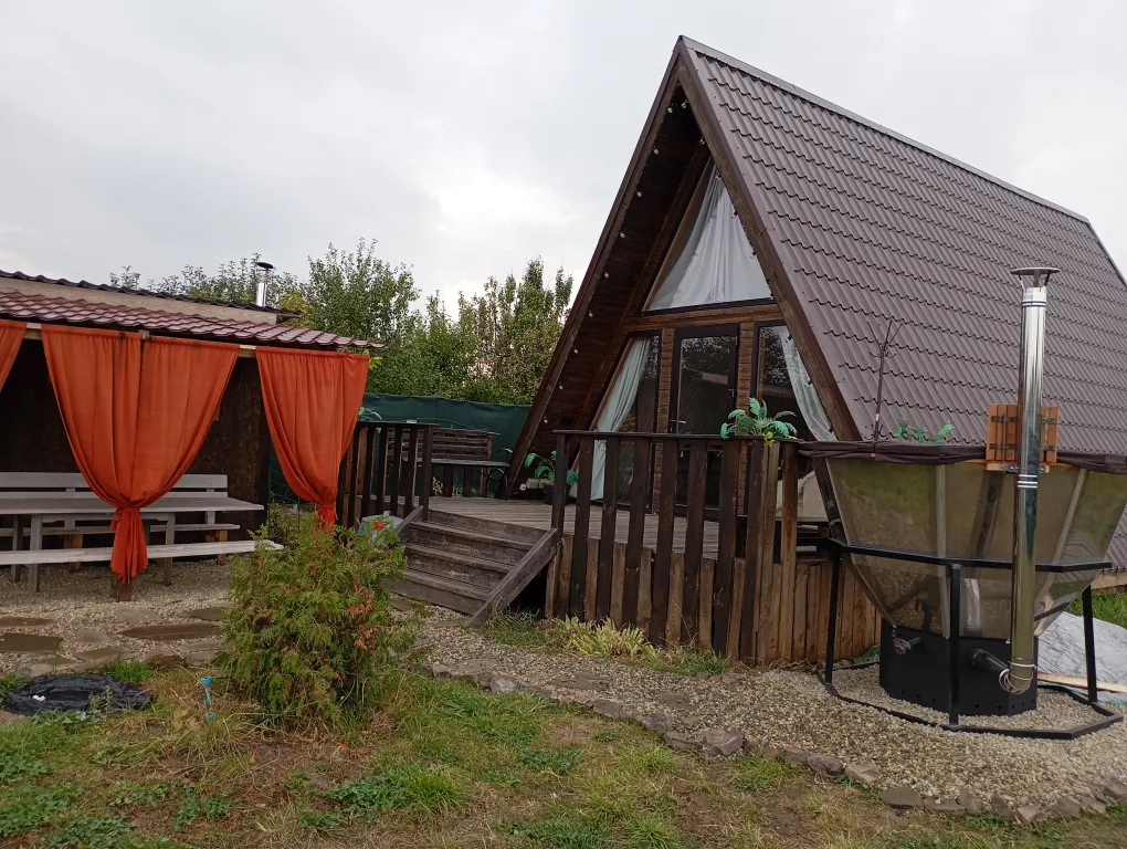 Коттедж Дом за Дериглазова с баней и чаном — аренда посуточно в Курск