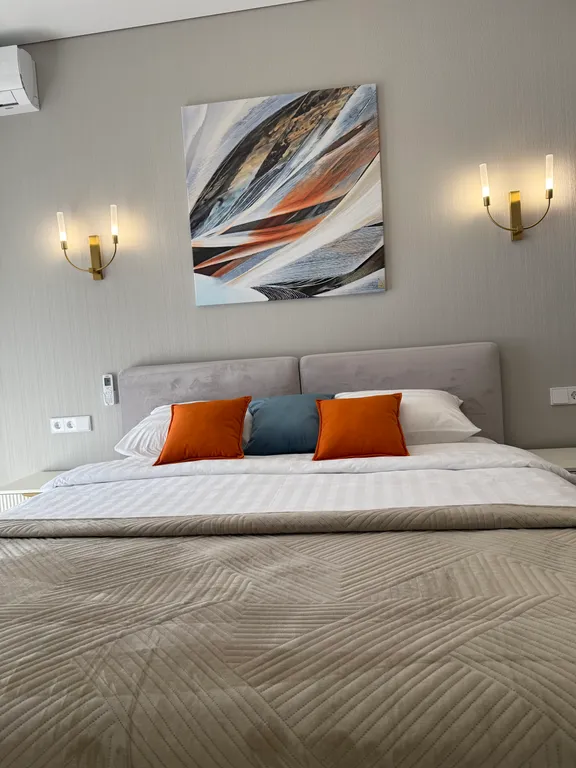 Апартаменты В Изумрудном Городе с дизайнерским ремонтом