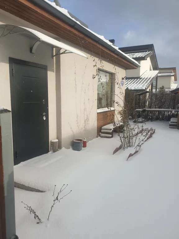 Современный дом на побережье Балтийского моря