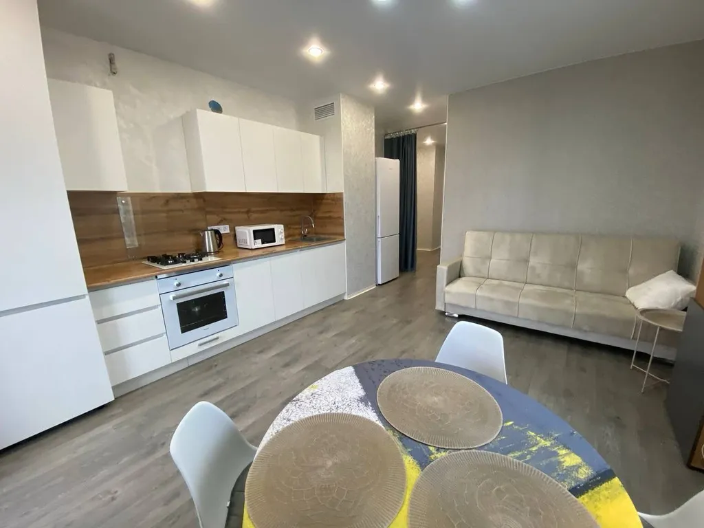 Просторная однушка