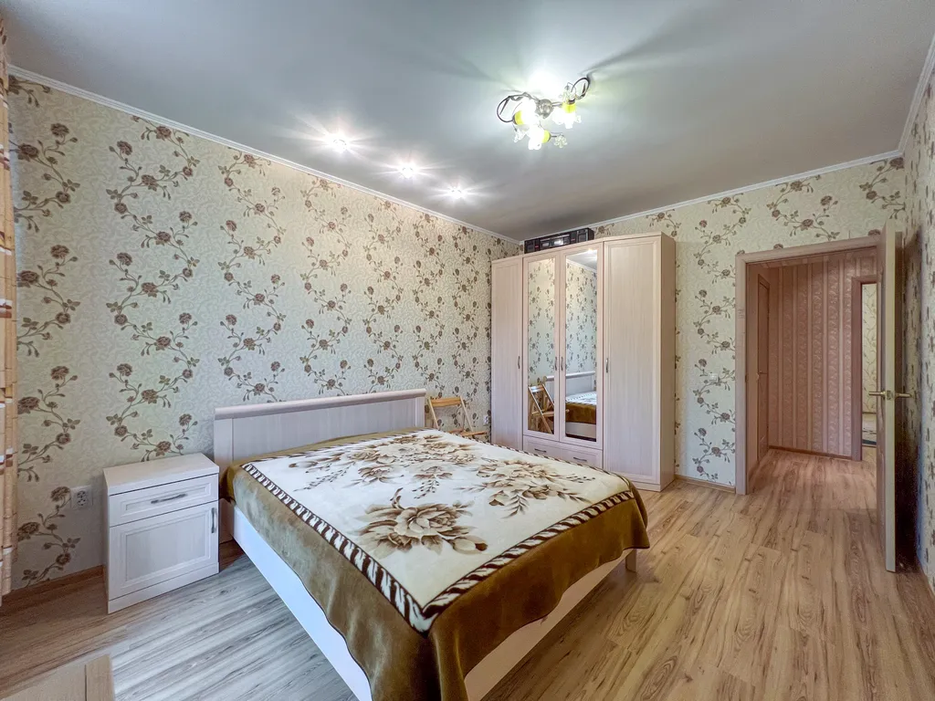 Уютная современная двушка недалеко от моря в тихом районе