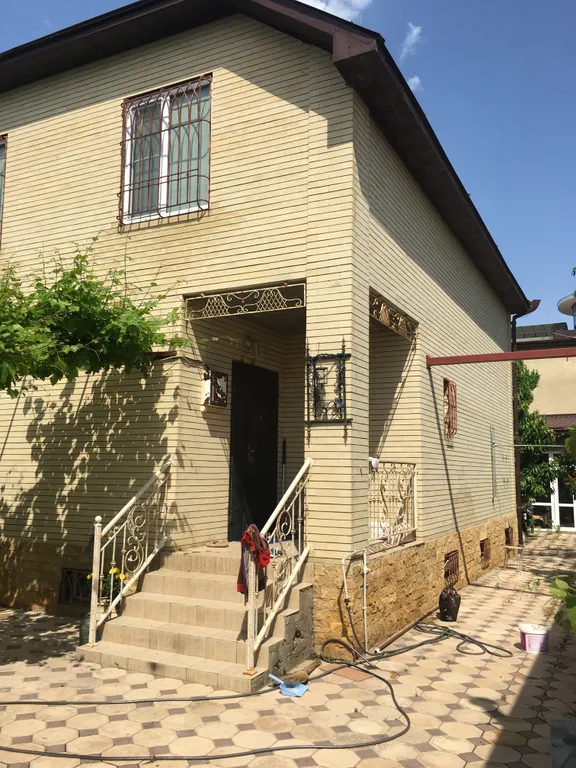 Загородный дом на берегу моря