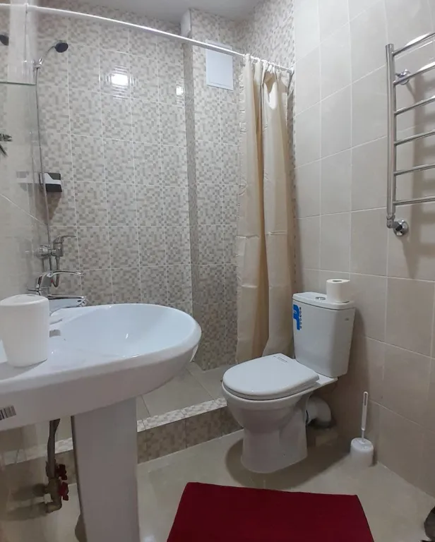 Четырехместный двухкомнатный номер с балконом