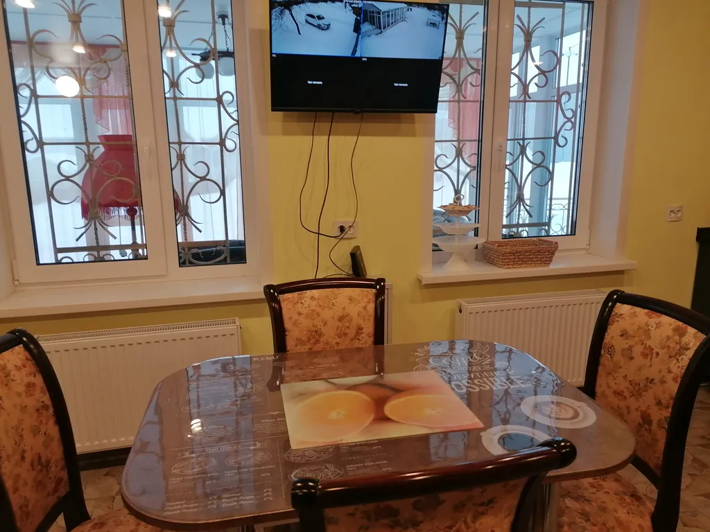 Уютный дом в живописном уголке города, рядом с М4